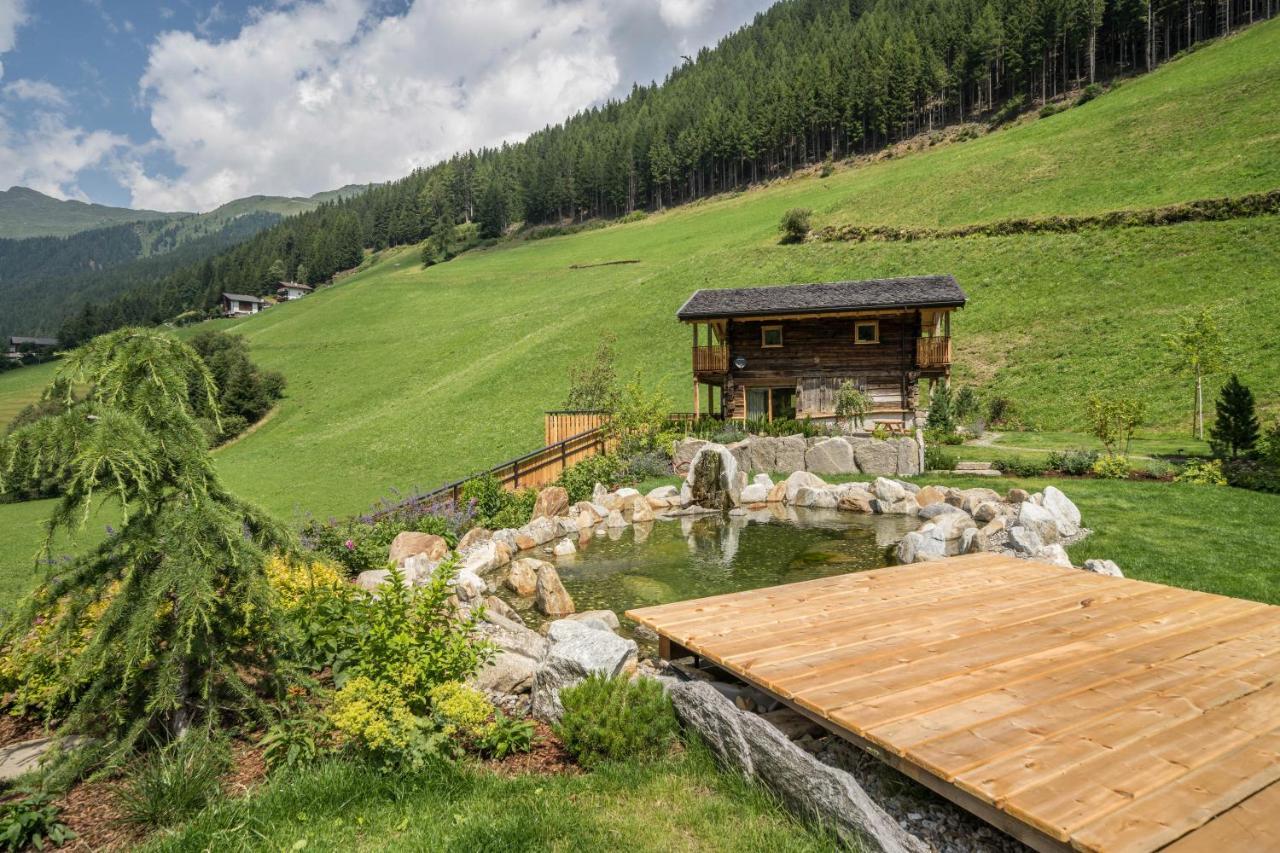 Chalet Zu Wosser San Leonardo in Passiria Exterior photo