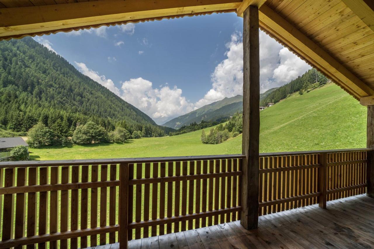 Chalet Zu Wosser San Leonardo in Passiria Exterior photo